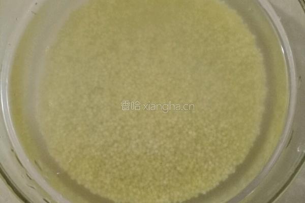 小米绿豆汤的做法图解1