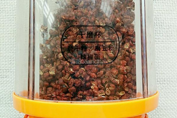 自制花椒盐的做法图解2