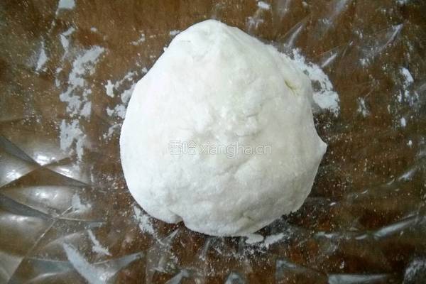 芝麻松仁汤圆的做法图解2