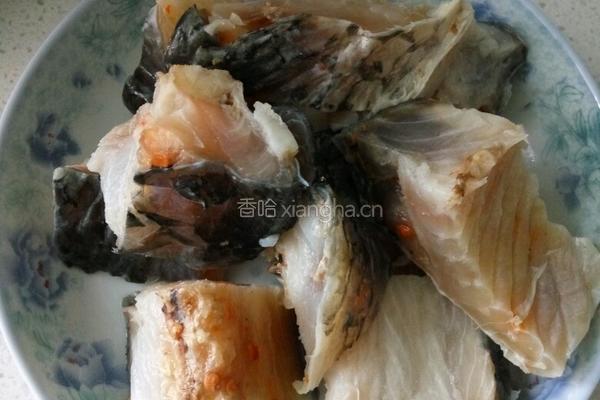 蒸腊鱼的做法图解1