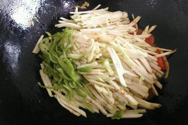 番茄炒茄子的做法图解5