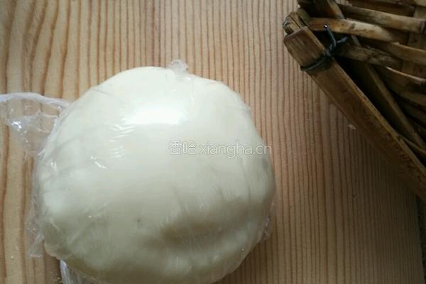 原味蛋黄酥的做法图解2