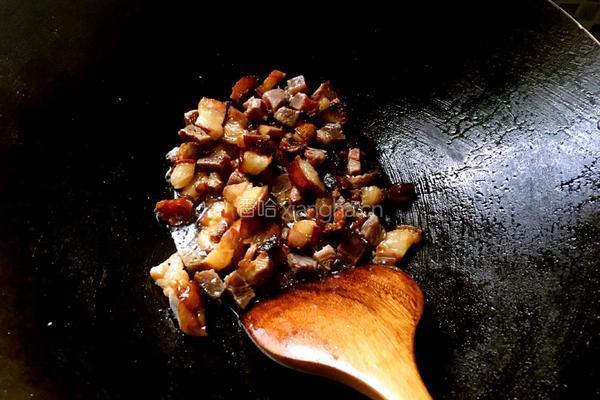 腊肉炒土豆的做法图解5