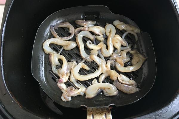 照烧鱿鱼咖哩炒饭的做法图解4