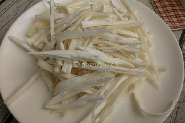 凉拌鸡腿菇的做法图解2