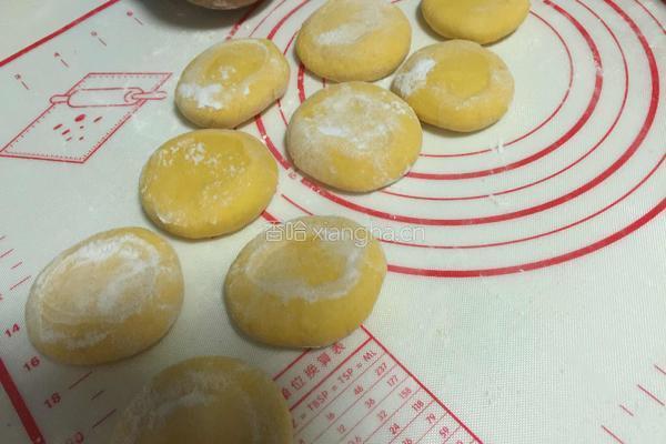 小猪肉包的做法图解2