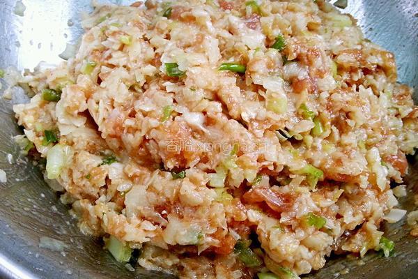 莲菜肉馅饺子的做法图解10