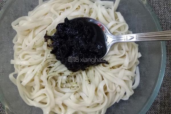 橄榄菜拌面的做法图解4
