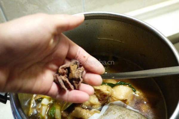 酱猪手的做法图解8