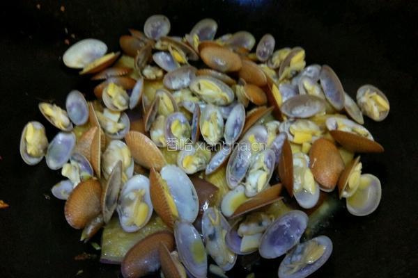 茄子炖蚬子的做法图解9