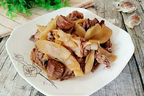 子姜炒鸭