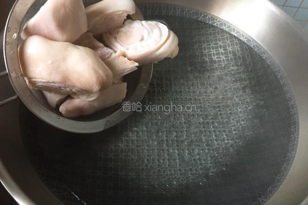 黄豆烧猪蹄的做法图解4