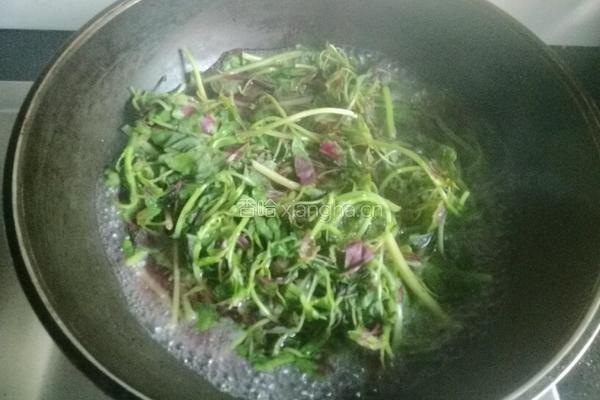 苋菜凉皮的做法图解2