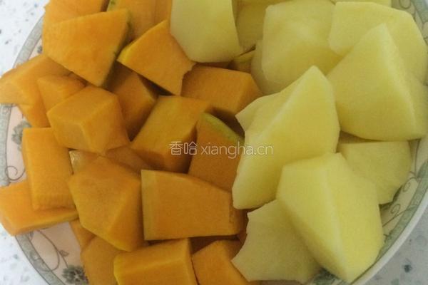 土豆炖南瓜的做法图解4