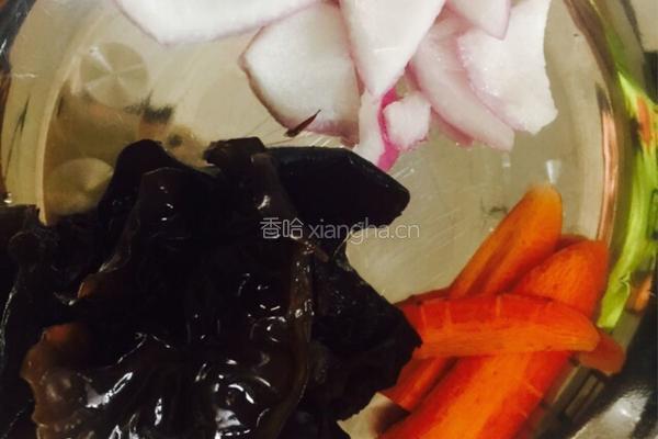 糖醋肉 韩式的做法图解3