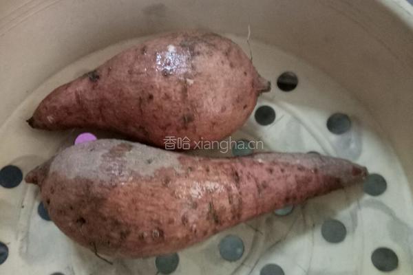 炸番薯的做法图解1