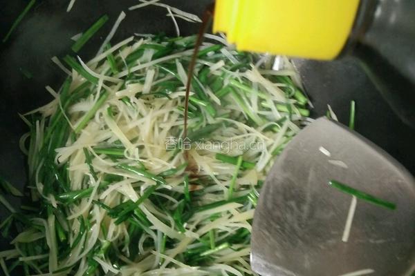 韭菜炒土豆的做法图解5