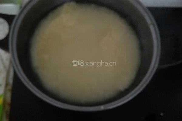 牛奶粥的做法图解2