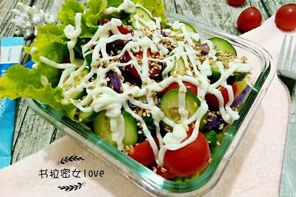 芝麻蔬菜沙拉的做法图解5