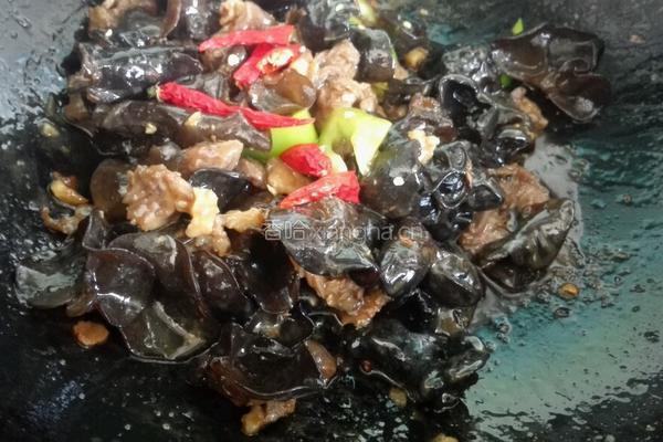 木耳炒牛肉的做法图解6