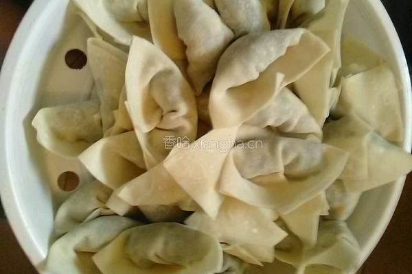 韭菜鸡蛋馅馄饨的做法图解4