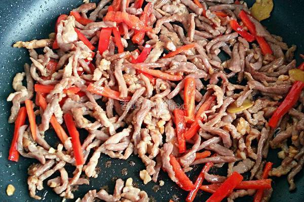 葱爆肉丝的做法图解6