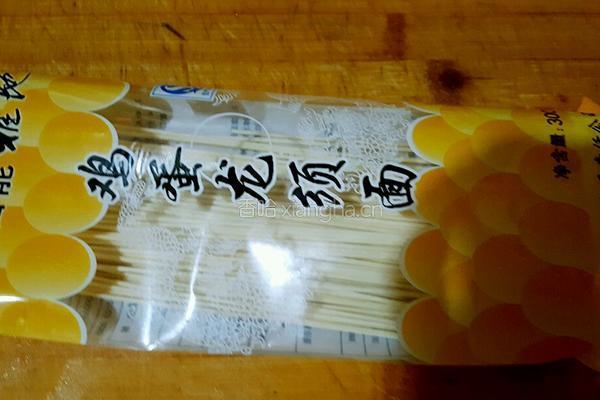 挂面煎饼的做法图解1