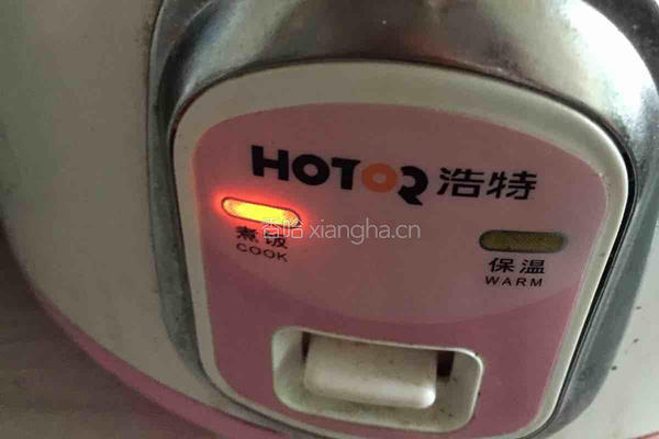 红豆薏米莲子粥的做法图解5