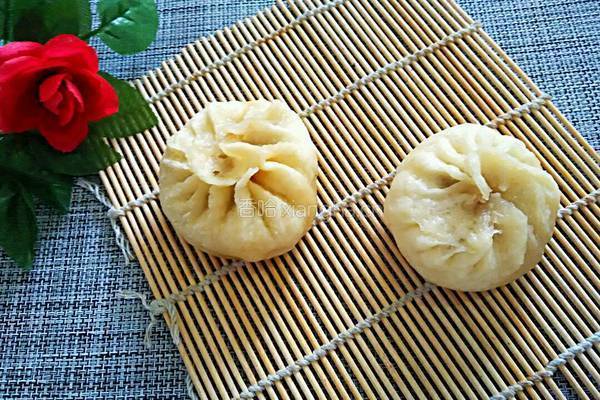 茄子馅大包子的做法图解7