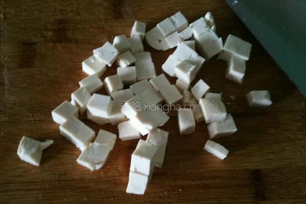 西红柿豆腐紫菜汤的做法图解4