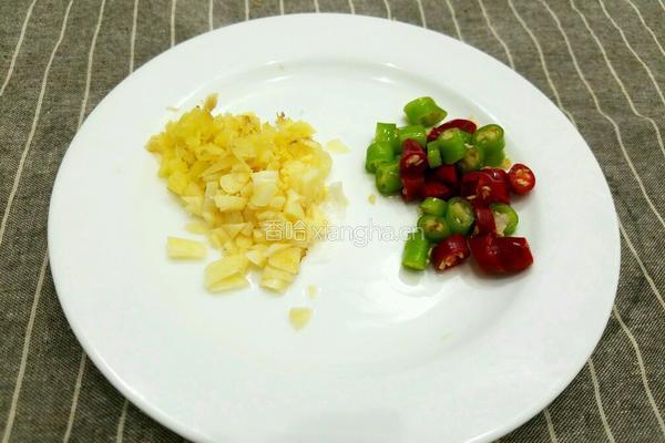 炒娃娃菜的做法图解3