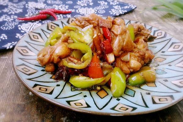 青椒炒鸡块的做法图解8