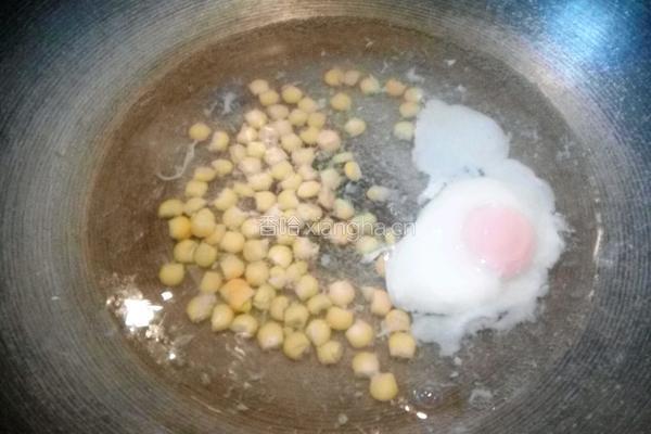 玉米鸡蛋的做法图解5