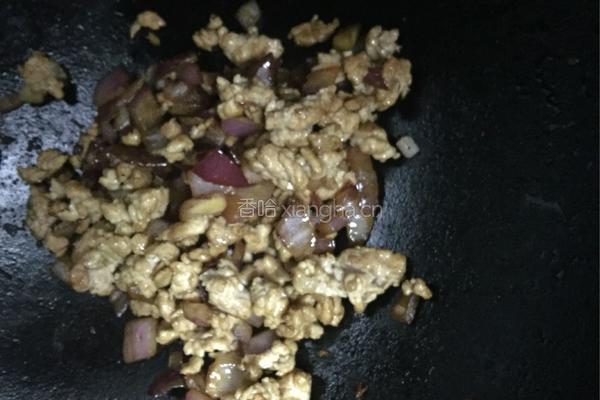 饺子皮煎饼的做法图解3