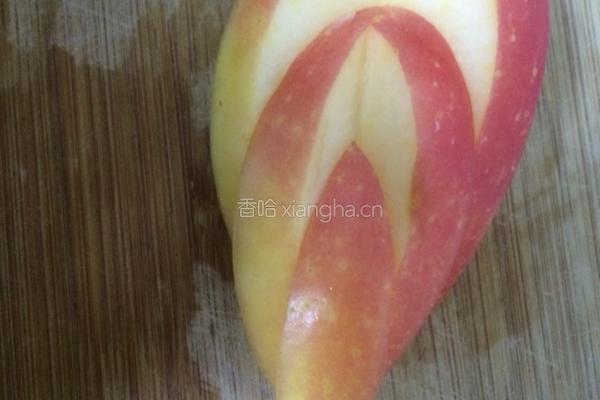 水果拼盘的做法图解5