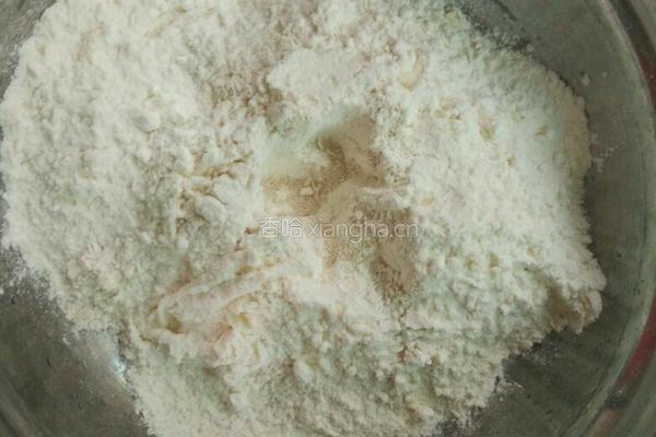 葫芦馅素菜包子的做法图解1
