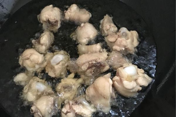 茶树菇干锅鸡的做法图解5