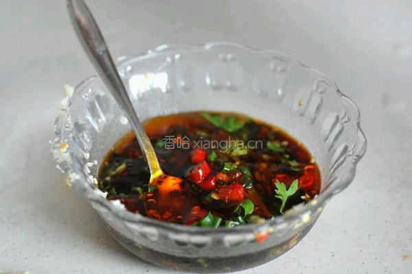皮蛋拌豆腐的做法图解4