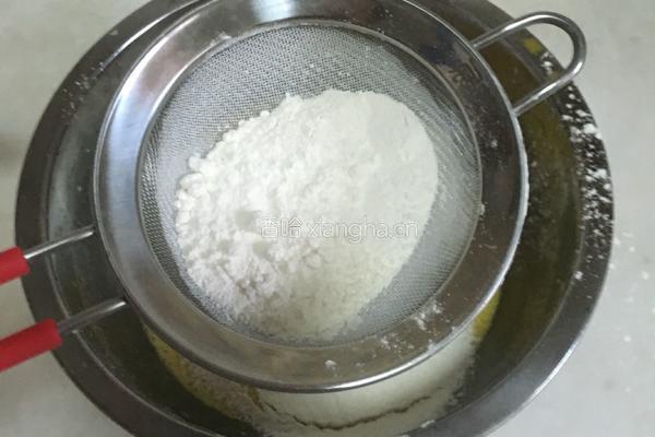 电饭锅烤蛋糕的做法图解6