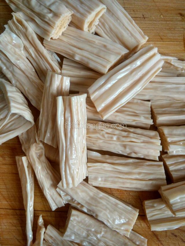 腐竹切段