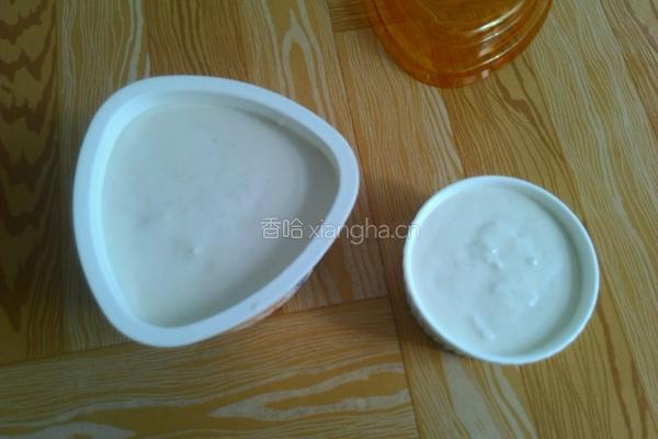 香蕉酸奶冰淇淋的做法图解9