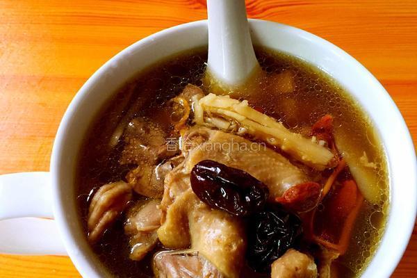 鸽子红枣汤的做法图解10