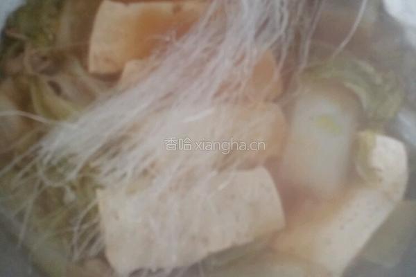 白菜粉丝豆腐汤的做法图解6