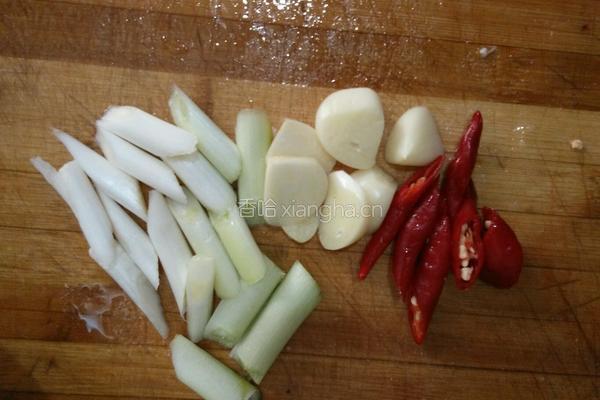 肉片炒豆角的做法图解3