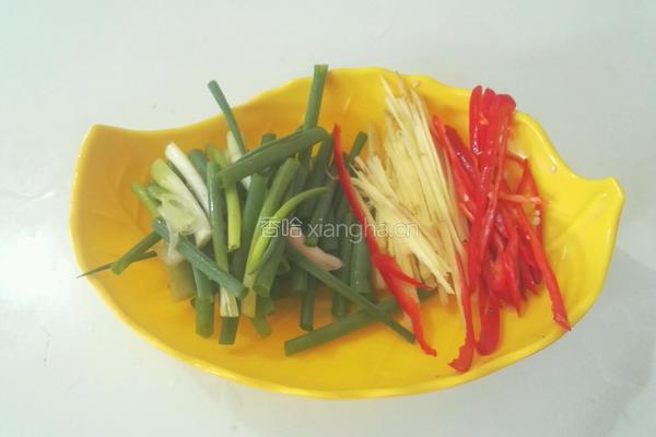 姜葱爆炒鸭肾的做法图解5