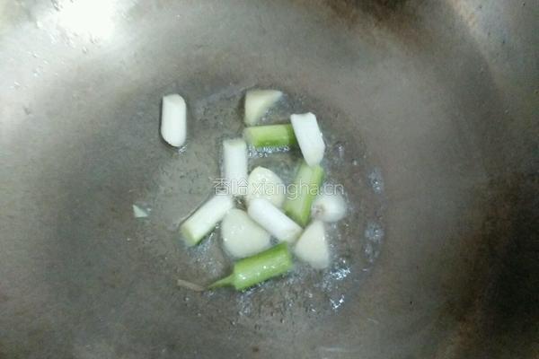 素炒洋白菜的做法图解4