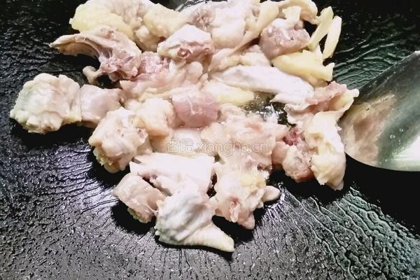 冬菇焖鸡的做法图解4