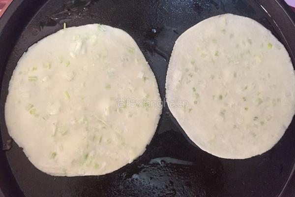 饺子皮煎饼的做法图解5
