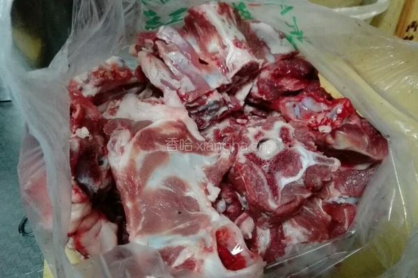 老北京炖羊蝎子的做法图解1