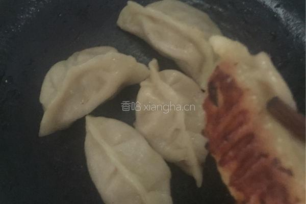 煎饺的做法图解6